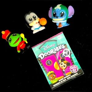 Disney Doorables Bundle